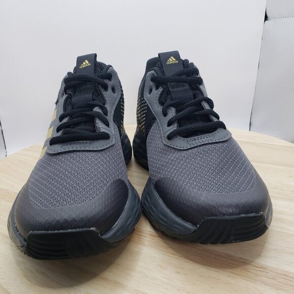 adidas Kid’s Own The Game 2.0 Basketball Sneakers GZ3381 Grey/Gold Size 12.5K - Picture 2 of 8